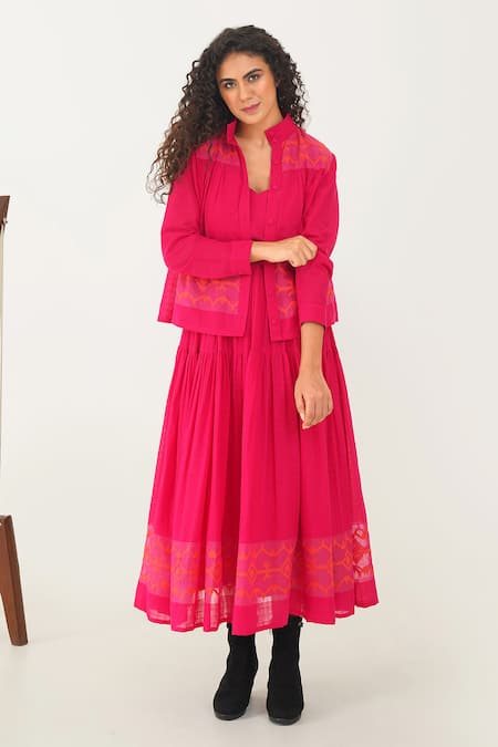Indigo Dreams Pink Cotton Embroidery Bandeau Neck Geometric Handwoven Jamdani Jacket Online at Aza Fashions Indigo Dreams_Pink Cotton Embroidery Bandeau Neck Geometric Handwoven Jamdani Jacket _Online_at_Aza_Fashions