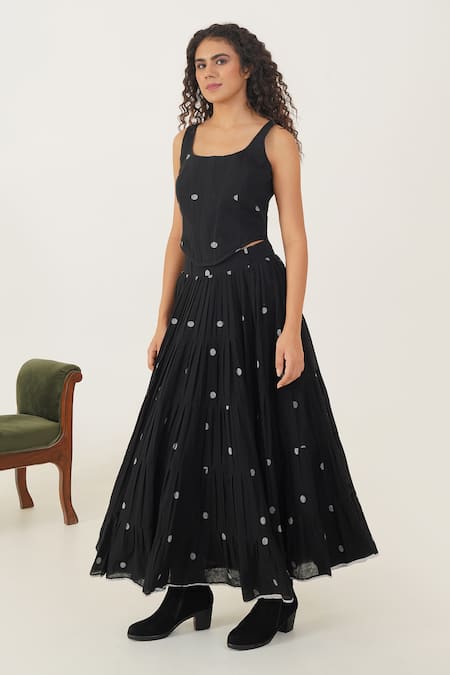 Shop Indigo Dreams Black Cotton Square Neck Luna Handwoven Jamdani Corset Online at Aza Fashions Shop_Indigo Dreams_Black Cotton Square Neck Luna Handwoven Jamdani Corset _Online_at_Aza_Fashions