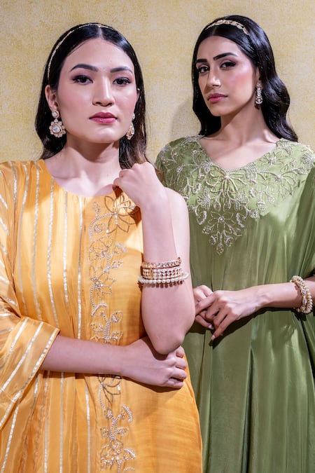 Buy Sheela Suthar Yellow Silk, Organza Zari, Embroidery Lotus Zardosi Asymmetric Kurta And Pant Set Buy_Sheela Suthar_Yellow Silk, Organza Zari, Embroidery Lotus Zardosi Asymmetric Kurta And Pant Set