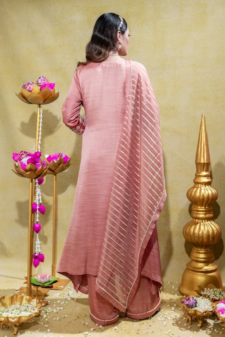 Sheela Suthar Lotus Zardosi Embroidered Asymmetric Kurta & Dupatta Set 
