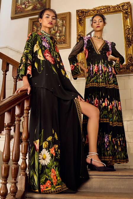 Buy Limerick By Abirr N' Nanki Black Crepe Embroidered Botanical Plunge V Print Gown Online at Aza Fashions Buy_Limerick By Abirr N' Nanki_Black Crepe Embroidered Botanical Plunge V Print Gown _Online_at_Aza_Fashions