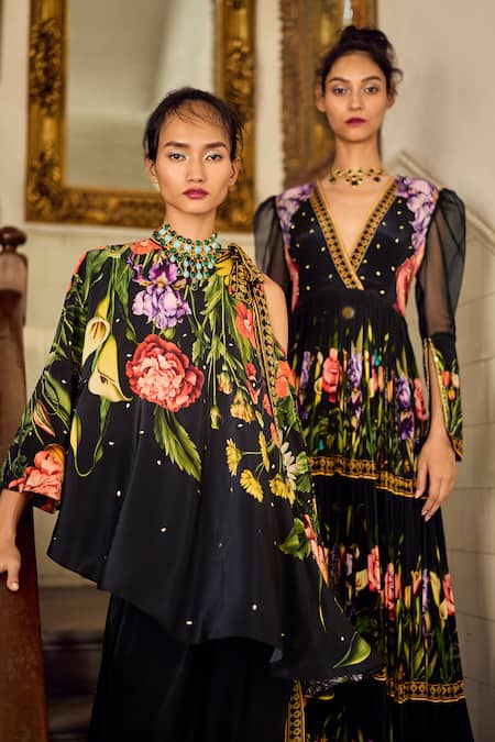 Shop Limerick By Abirr N' Nanki Black Crepe Embroidered Botanical Plunge V Print Gown Online at Aza Fashions Shop_Limerick By Abirr N' Nanki_Black Crepe Embroidered Botanical Plunge V Print Gown _Online_at_Aza_Fashions