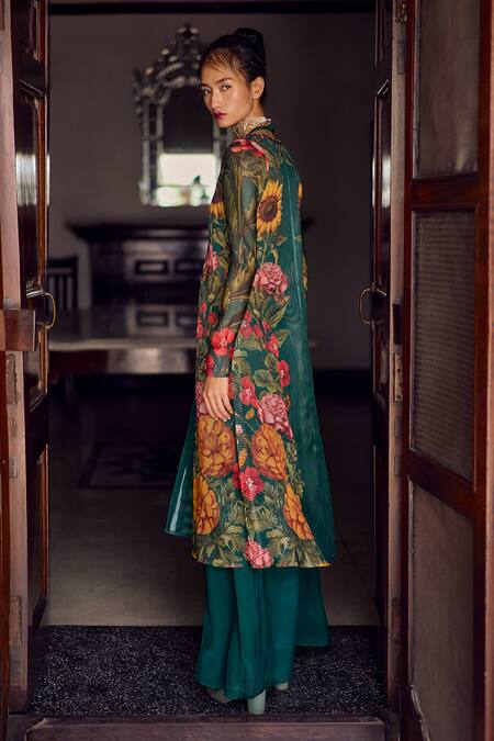 Limerick By Abirr N' Nanki Green Striped Organza Floral Kurta Scallop Neck Set With Blouse at Aza Fashions Limerick By Abirr N' Nanki_Green Striped Organza Floral Kurta Scallop Neck Set With Blouse _at_Aza_Fashions