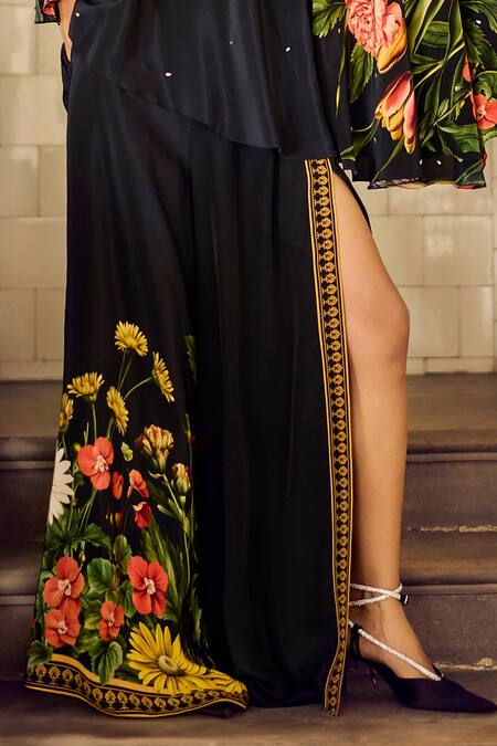 Limerick By Abirr N' Nanki Black Crepe Printed Botanical High Top And Pant Co-ord Set Online at Aza Fashions Limerick By Abirr N' Nanki_Black Crepe Printed Botanical High Top And Pant Co-ord Set _Online_at_Aza_Fashions