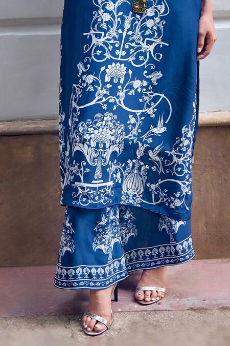 Limerick By Abirr N' Nanki Blue Crepe Botanical Tie-up Rene Pattern Kurta With Pant at Aza Fashions Limerick By Abirr N' Nanki_Blue Crepe Botanical Tie-up Rene Pattern Kurta With Pant _at_Aza_Fashions