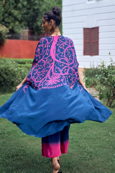 Shop Limerick By Abirr N' Nanki Blue Crepe Embroidery Collared Evita Ethnic Motif Print Cape And Kurta Set at Aza Fashions Shop_Limerick By Abirr N' Nanki_Blue Crepe Embroidery Collared Evita Ethnic Motif Print Cape And Kurta Set _at_Aza_Fashions