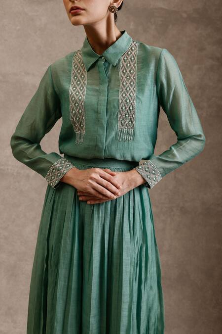 Chokhi Chorri_Green Malai Chanderi Silk Embroidered Collared Mura Shirt _Online_at_Aza_Fashions