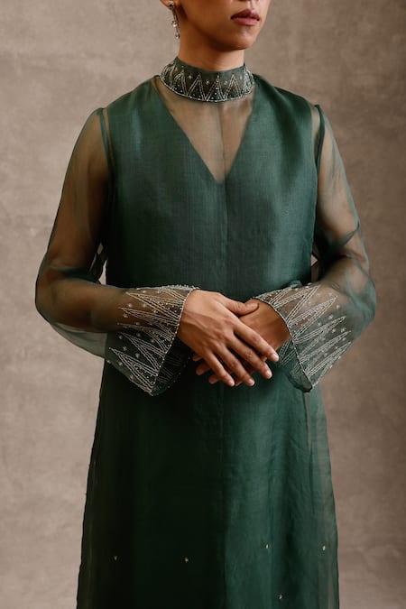 Buy_Chokhi Chorri_Green Pant Dupion Silk Embroidered Zari High Eka Kurta Set _Online_at_Aza_Fashions