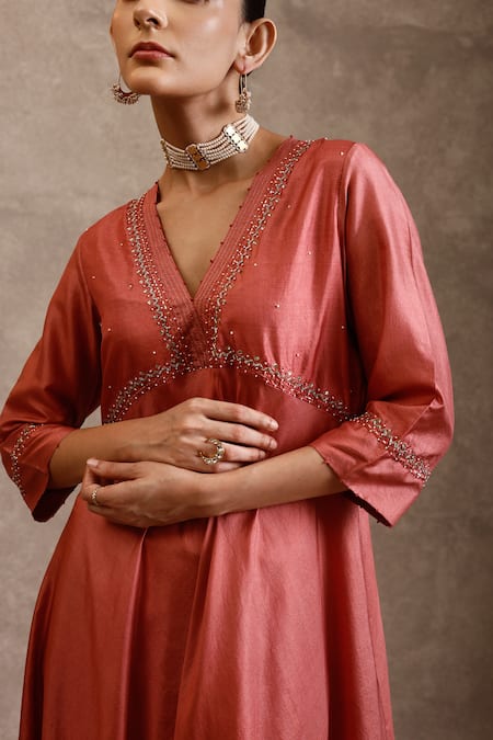 Shop Chokhi Chorri Pink Silk Pearls, Beads, Embroidery V-neck Uttara A-line Kurta Pant Set Online at Aza Fashions Shop_Chokhi Chorri_Pink Silk Pearls, Beads, Embroidery V-neck Uttara A-line Kurta Pant Set _Online_at_Aza_Fashions