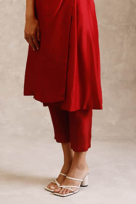 Chokhi Chorri Maroon Chanderi Silk Embroidery V-neck Diah Angarkha With Pant Online at Aza Fashions Chokhi Chorri_Maroon Chanderi Silk Embroidery V-neck Diah Angarkha With Pant _Online_at_Aza_Fashions