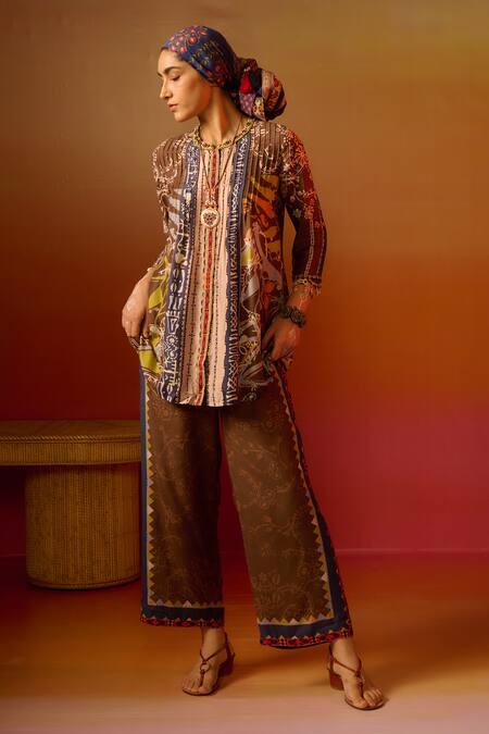 Saundh Green Viscose Round Neck Sade Printed Kurta Pant Set Online at Aza Fashions Saundh_Green Viscose Round Neck Sade Printed Kurta Pant Set _Online_at_Aza_Fashions