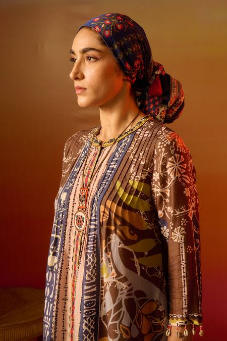 Buy Saundh Green Viscose Round Neck Sade Printed Kurta Pant Set Online at Aza Fashions Buy_Saundh_Green Viscose Round Neck Sade Printed Kurta Pant Set _Online_at_Aza_Fashions