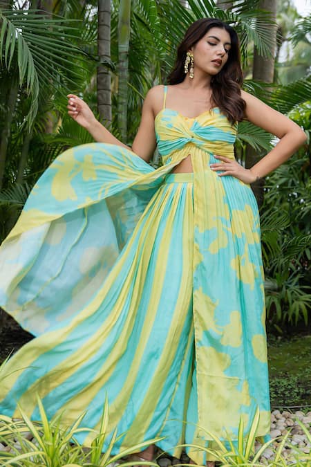 Saangi_Yellow Chiffon Sweetheart Neck Abstract Print Top With Palazzo _at_Aza_Fashions