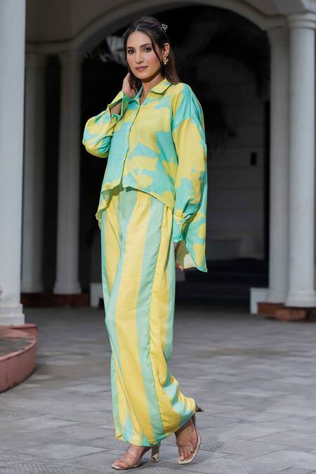 Saangi Yellow Crepe Collared Abstract Print Shirt With Pant Online at Aza Fashions Saangi_Yellow Crepe Collared Abstract Print Shirt With Pant_Online_at_Aza_Fashions