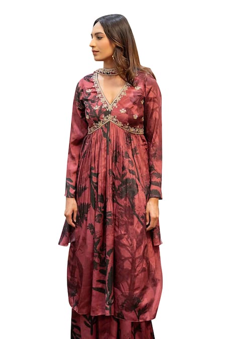 Saangi_Brown Chiffon Embroidery V-neck Leaf Print Kurta Palazzo Set _Online_at_Aza_Fashions