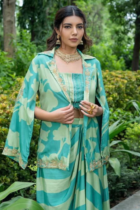 Buy_Saangi_Green Cotton Embroidery Square Neck Stripe Print Cape With Draped Skirt Set 
