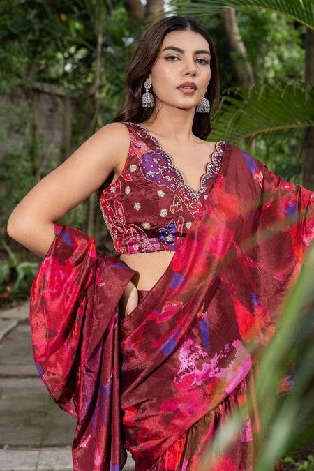 Buy Saangi Multi Color Chiffon Beads, Mirrors Watercolour Floral Print Pre-draped Saree Set Buy_Saangi_Multi Color Chiffon Beads, Mirrors Watercolour Floral Print Pre-draped Saree Set
