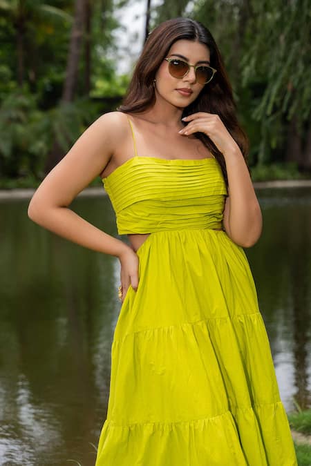 Shop_Saangi_Green Cotton Square Neck Pure Solid Tiered Dress 