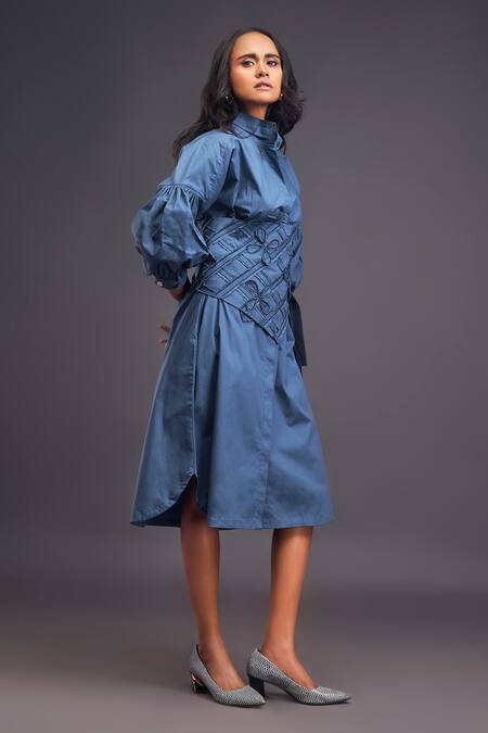 Buy Deepika Arora Blue Cotton Applique Collared Midi Shirt Dress With Corset Belt Online at Aza Fashions Buy_Deepika Arora_Blue Cotton Applique Collared Midi Shirt Dress With Corset Belt _Online_at_Aza_Fashions