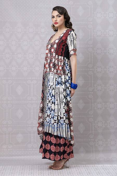 Buy_Niki Mahajan_Maroon Crepe Beads V-neck Abstract Geometric Print Kurta With Skirt _Online_at_Aza_Fashions