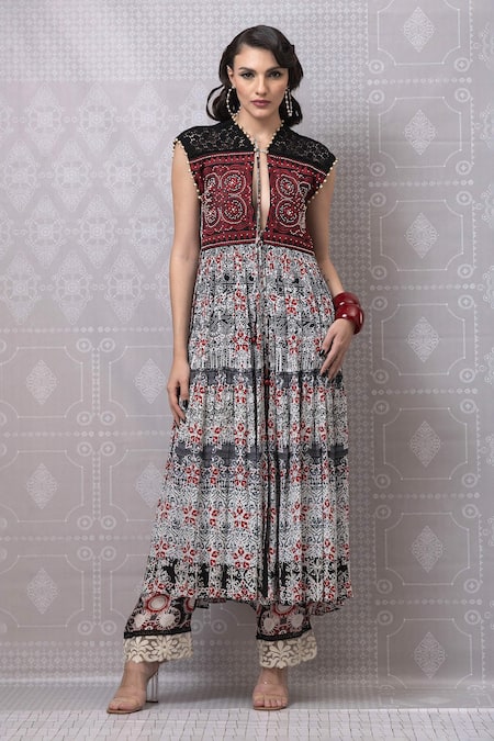 Niki Mahajan Traditional Print Kurta With Pant 