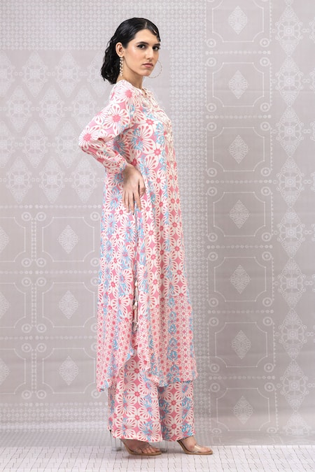 Shop_Niki Mahajan_Pink Crepe Pearls, Sequins Round Neck Hand Embroidered Kurta With Pant _Online_at_Aza_Fashions