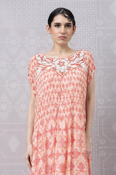 Buy_Niki Mahajan_Peach Georgette Pearls, Sequins Boat Placed Hand Embroidered Kurta With Pant _Online_at_Aza_Fashions