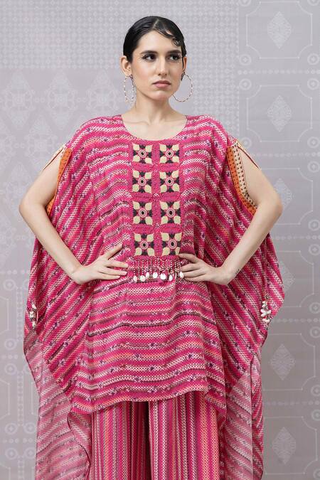 Buy_Niki Mahajan_Red Crepe Beads, Sequins Round Neck Hand Embroidered Kaftan With Pant 