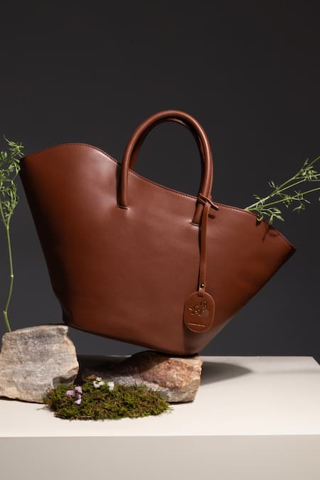 WAGON HORSE Brown On The Go Plain Tote Bag 