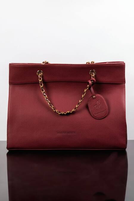 Wagon Horse_Maroon Chains The Iconic Textured Pattern Tote Bag_at_Aza_Fashions