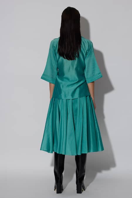 Shop Twinkle Hanspal Green Chanderi Solid Collared Polka Waist Tie-up Shirt With Skirt at Aza Fashions Shop_Twinkle Hanspal_Green Chanderi Solid Collared Polka Waist Tie-up Shirt With Skirt_at_Aza_Fashions