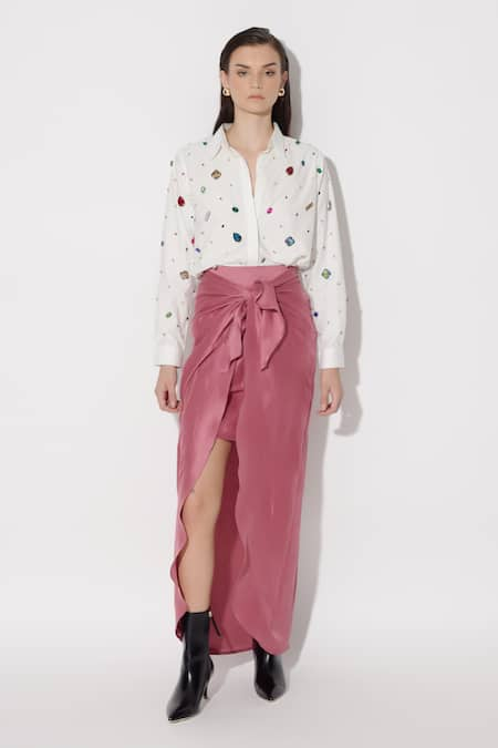 TWINKLE HANSPAL Pink Shirt Poplin Hand Embroidery Crystals Collar Sherlyn With Draped Skirt 