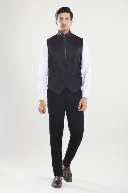 Buy_Arihant Rai Sinha_Black Satin, Polyester Hexagon Pattern Embroidered Tuxedo Set With Waist Coat 