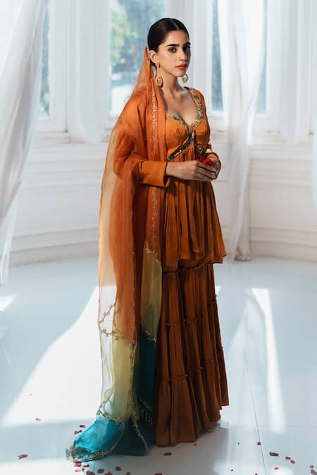 House Of Anmol Jain Tejaswi Hand Embroidered Gharara Set 