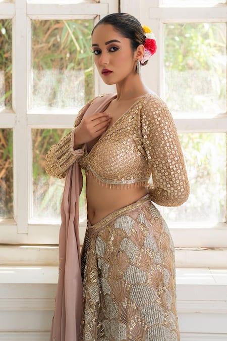 Buy_House Of Anmol Jain_Rose Gold Net, Satin Sequins, Beads Plunge Neck Embroidered Draped Saree Set _Online_at_Aza_Fashions
