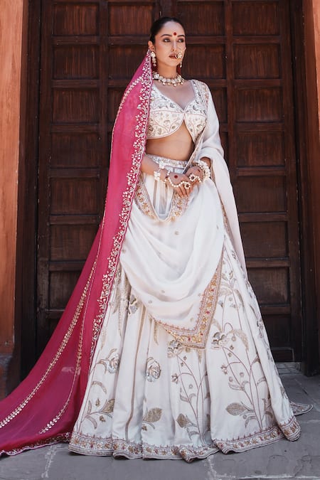 House of Anmol Jain Mukta Hand Embroidered Bridal Lehenga Set 