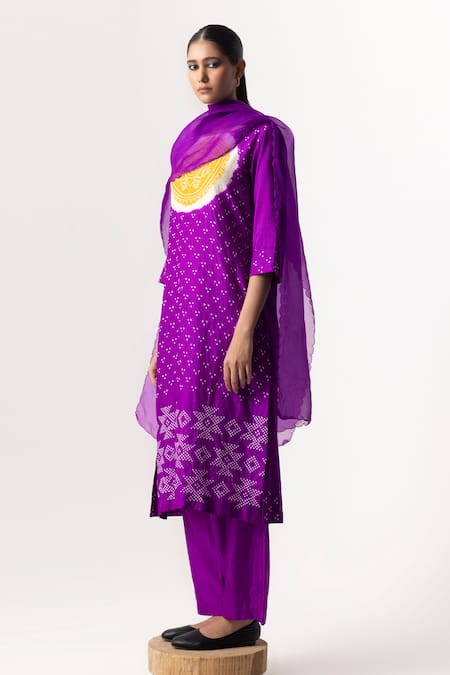 Buy Naina Jain Purple Silk, Organza Embroidery Round Neck Gota Patti Work Yoke Kurta Pant Set Online at Aza Fashions Buy_Naina Jain_Purple Silk, Organza Embroidery Round Neck Gota Patti Work Yoke Kurta Pant Set _Online_at_Aza_Fashions