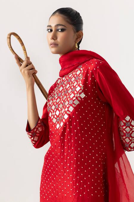Shop Naina Jain Red Silk, Organza Gota Patti Round Neck Embroidered Kurta Pant Set Online at Aza Fashions Shop_Naina Jain_Red Silk, Organza Gota Patti Round Neck Embroidered Kurta Pant Set _Online_at_Aza_Fashions