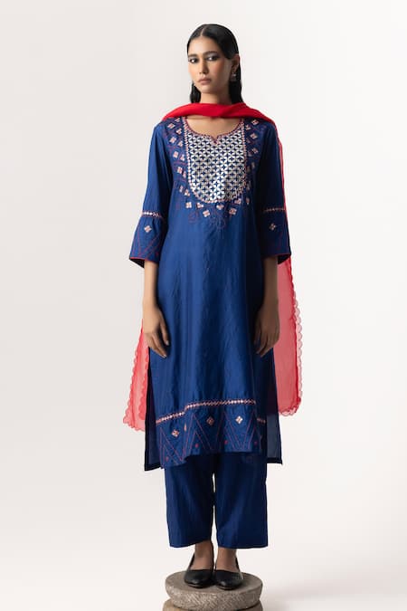 Naina Jain Blue Silk Embroidered Gota Jaal Notched Hand Cut Work Kurta Pant Set 