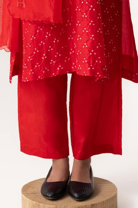 Naina Jain Red Silk, Organza Mirrors Split V-neck Bandhani Yoke Embroidered Kurta Pant Set Online at Aza Fashions Naina Jain_Red Silk, Organza Mirrors Split V-neck Bandhani Yoke Embroidered Kurta Pant Set _Online_at_Aza_Fashions