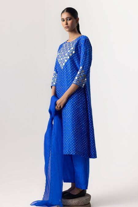 Buy Naina Jain Blue Silk, Organza Gota Patti Round Neck Embroidered Kurta Pant Set Online at Aza Fashions Buy_Naina Jain_Blue Silk, Organza Gota Patti Round Neck Embroidered Kurta Pant Set _Online_at_Aza_Fashions