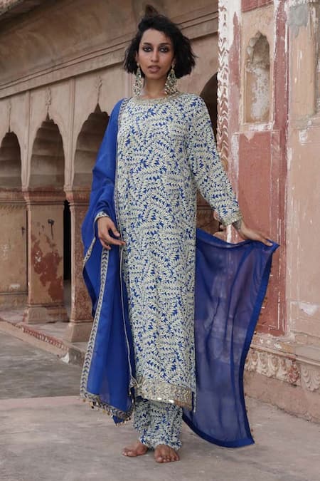 Arpita Mehta Blue Georgette Print Leaf Vine Round Neck Straight Kurta And Pant Set 