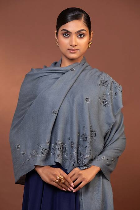 Shop Modarta Grey Swarovski Studded Stole Online at Aza Fashions Shop_Modarta_Grey Swarovski Studded Stole _Online_at_Aza_Fashions