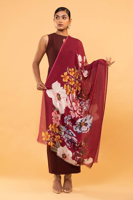 Buy Modarta Red Flower Print Shawl Online at Aza Fashions Buy_Modarta_Red Flower Print Shawl _Online_at_Aza_Fashions
