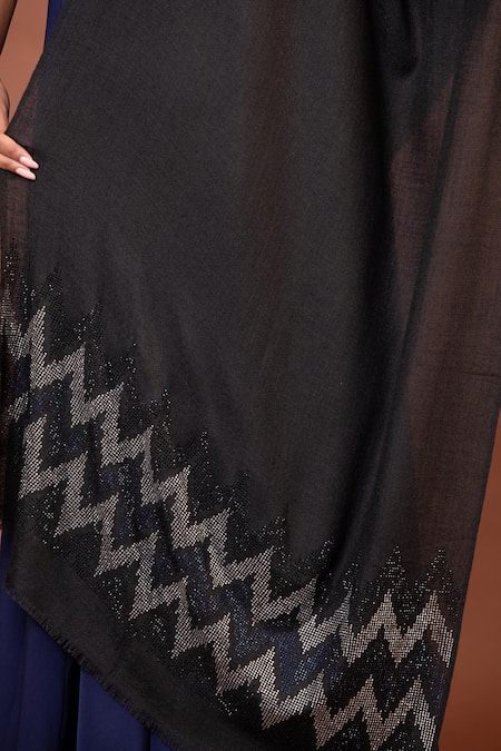 Buy Modarta Black Swarovski Crystal Chevron Border Shawl Online at Aza Fashions Buy_Modarta_Black Swarovski Crystal Chevron Border Shawl _Online_at_Aza_Fashions
