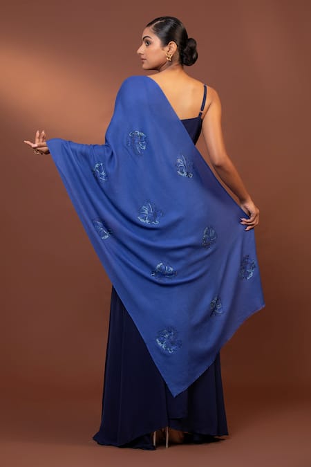 Shop Modarta Blue Bloom Crystal Embellished Shawl at Aza Fashions Shop_Modarta_Blue Bloom Crystal Embellished Shawl _at_Aza_Fashions