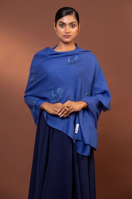 Modarta Blue Bloom Crystal Embellished Shawl Online at Aza Fashions Modarta_Blue Bloom Crystal Embellished Shawl _Online_at_Aza_Fashions