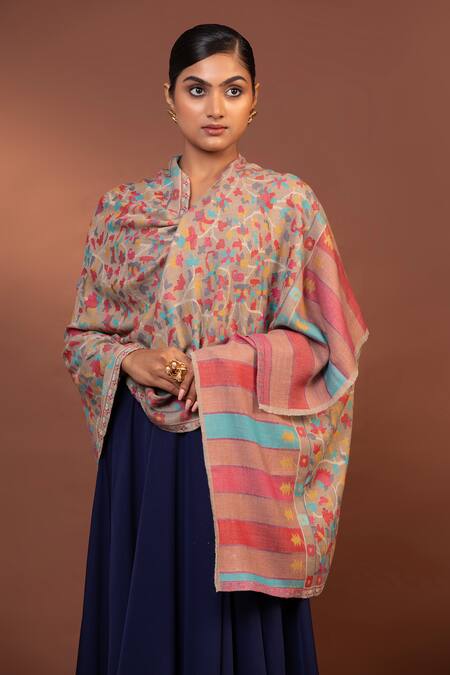 Modarta Beige Two Toned Kani Weave Shawl at Aza Fashions Modarta_Beige Two Toned Kani Weave Shawl _at_Aza_Fashions