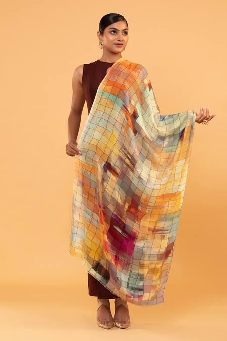 Buy_Modarta_Multi Color Splash Checkered Fine Wool Shawl _Online_at_Aza_Fashions