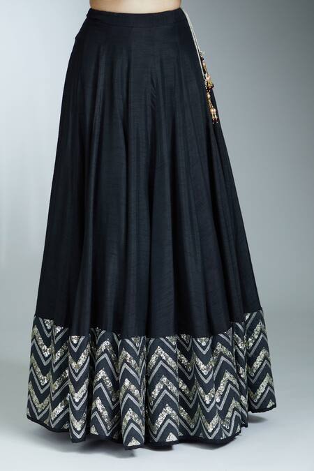Prathyusha Garimella Black Silk Sequins, Stones, Zari Boat Chevron Embroidered Blouse Lehenga Set Online at Aza Fashions Prathyusha Garimella_Black Silk Sequins, Stones, Zari Boat Chevron Embroidered Blouse Lehenga Set_Online_at_Aza_Fashions